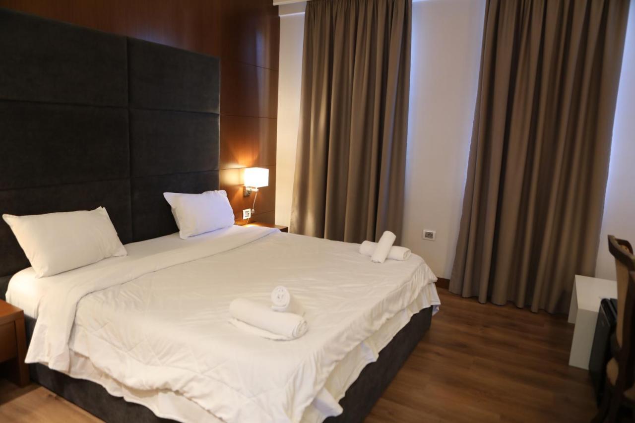 Golden Ring Resort Farke e Madhe Luaran gambar